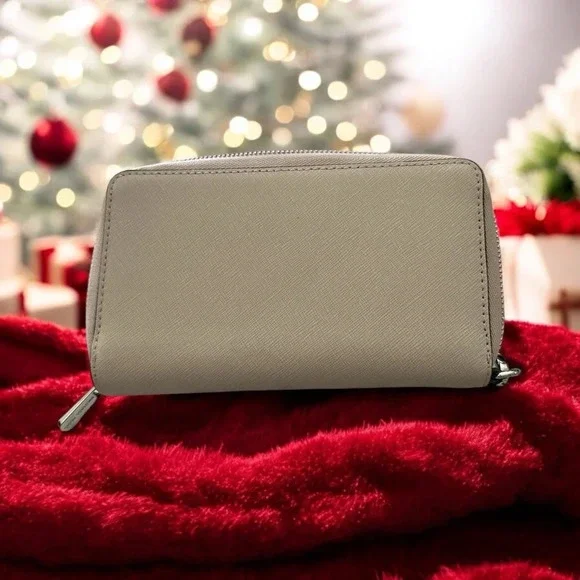 🆕 Michael Kors Jet Set Large Travel Continental Wallet Color Cement - Picture 2 of 4